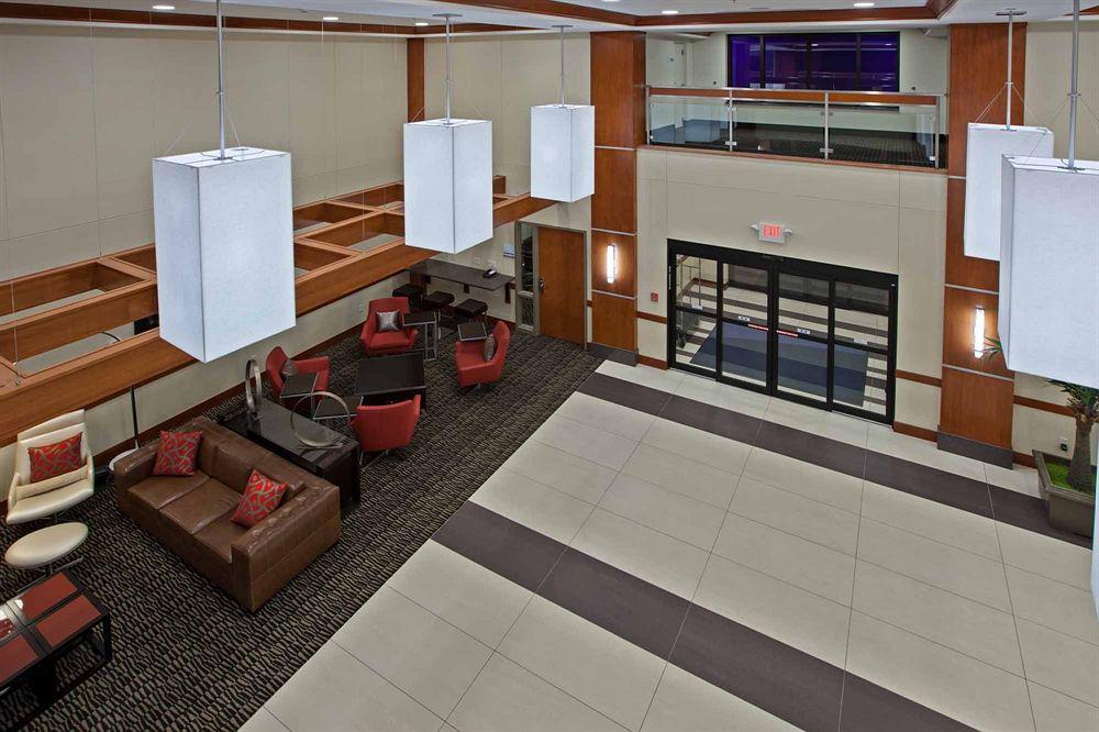 Holiday Inn Express & Suites Columbus/Edinburgh Interior foto